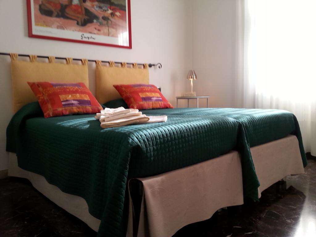 B&B Gloria Gallarate Ngoại thất bức ảnh
